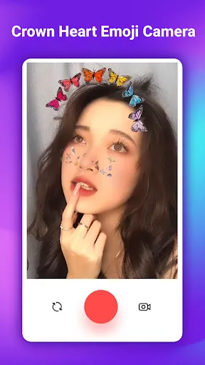 Crown Heart Emoji Camera screenshot